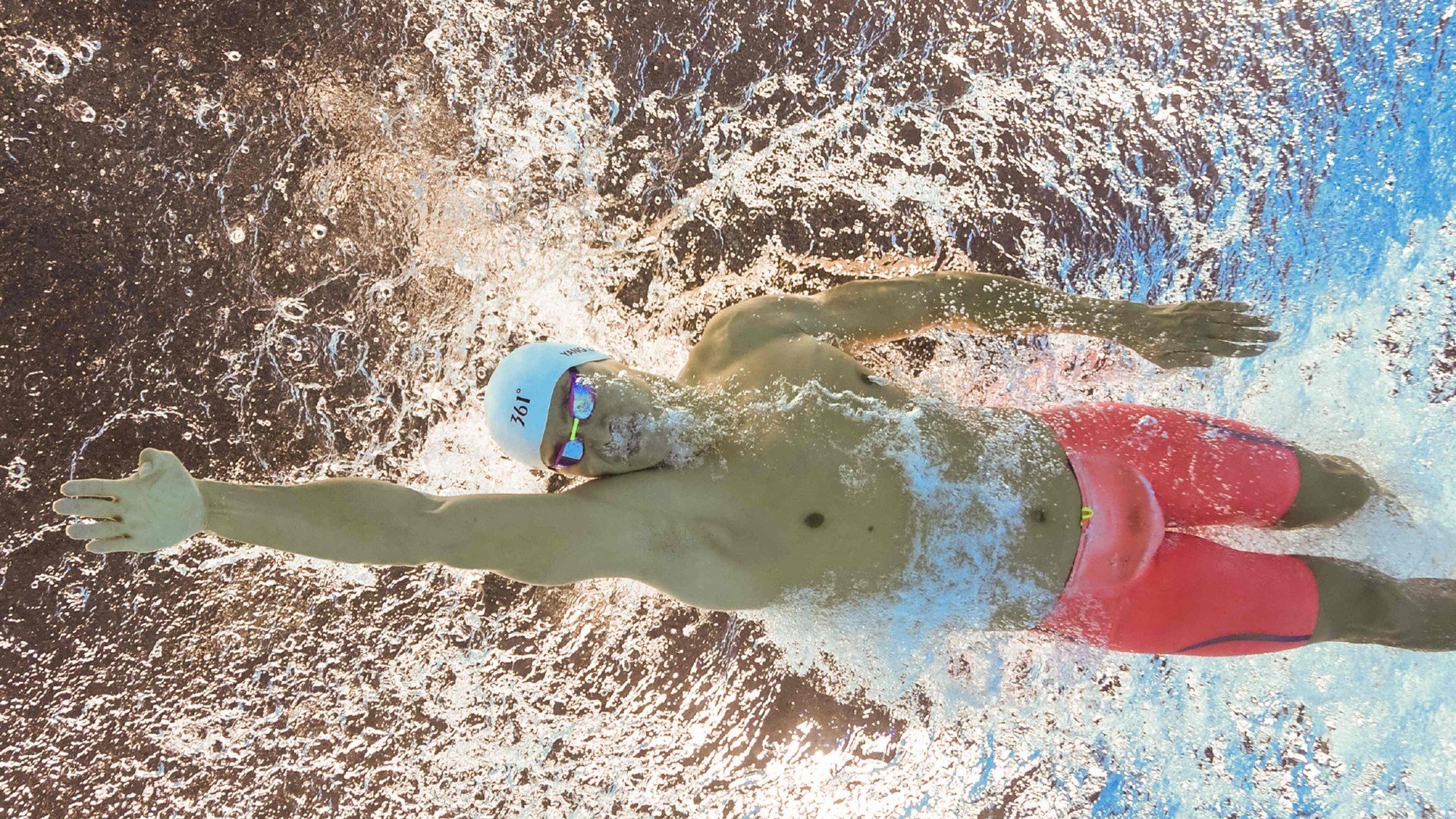 张雨霏赛场状态持续火热，张雨霏比赛现场